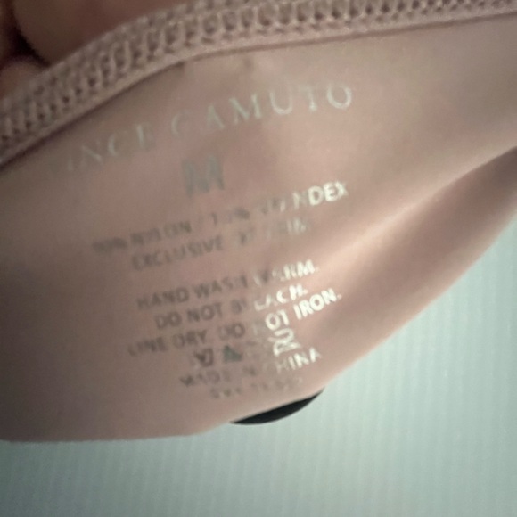 Vince Camuto Stretch Smooth and Silky 5 pc Thong Set in solid colors - Picture 8 of 9